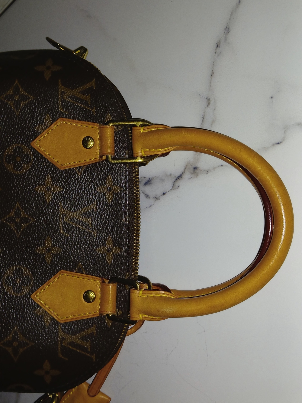 Authentic Small Alma BB Louis Vuitton Hand Shoulder Crossbody Bag Hardly Used It - Picture 6 of 13